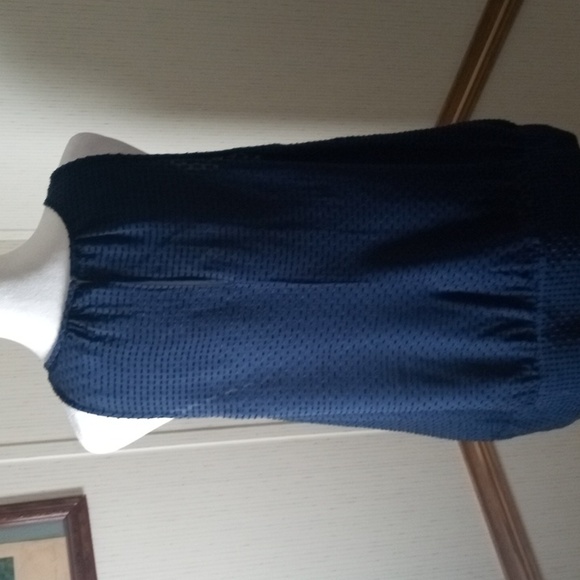 Trina Turk Navy Sleeveless Blouse, Cottage Core, Professional, Office, Picnic - Picture 7 of 10